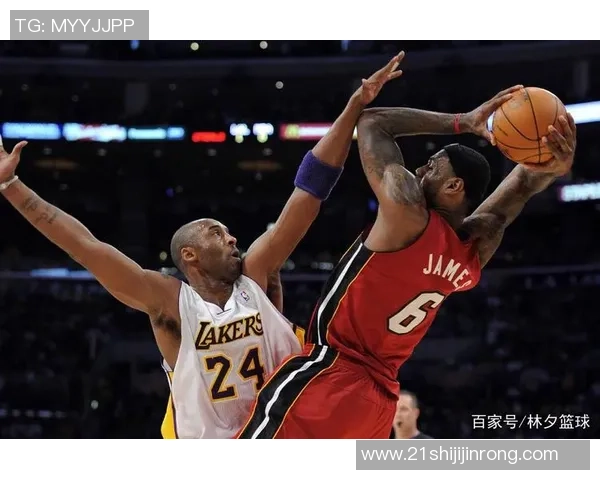 科比与詹姆斯圣诞大战重温经典对决篮球传奇的巅峰时刻