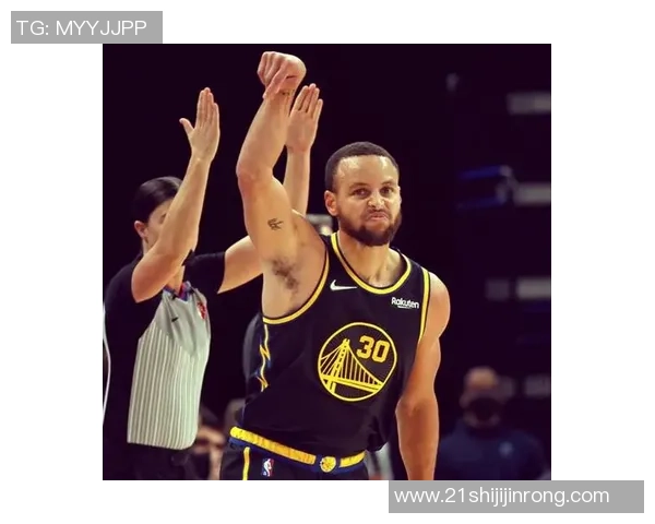 库里带领勇士队再创辉煌篮球传奇成为全球篮球明星的背后故事